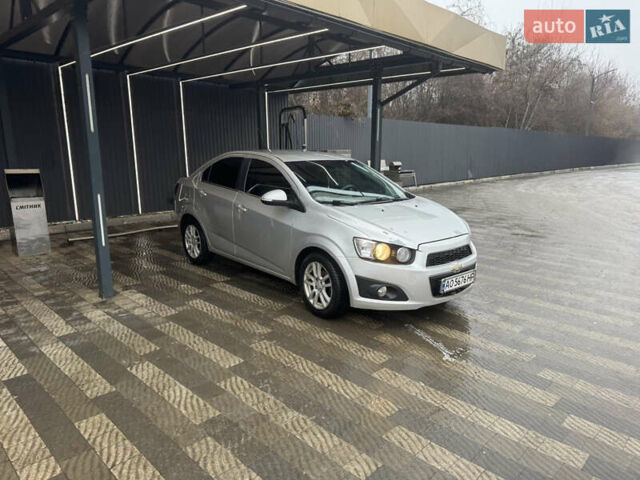Шевроле Авео, объемом двигателя 1.4 л и пробегом 200 тыс. км за 3999 $, фото 7 на Automoto.ua