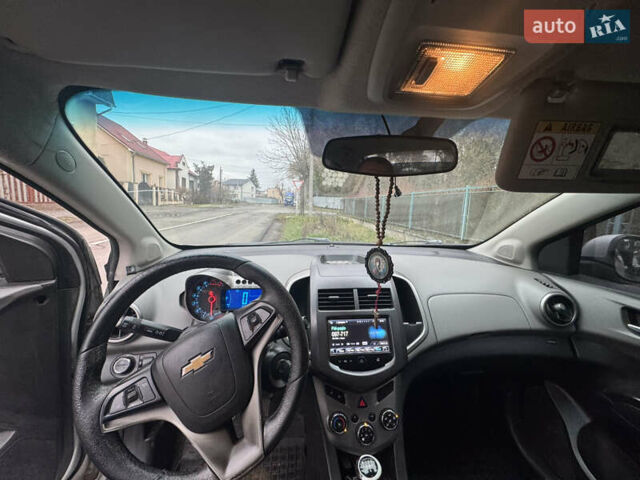 Шевроле Авео, объемом двигателя 1.4 л и пробегом 200 тыс. км за 3999 $, фото 10 на Automoto.ua