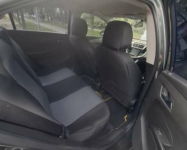 Шевроле Авео, объемом двигателя 1.4 л и пробегом 72 тыс. км за 9500 $, фото 5 на Automoto.ua