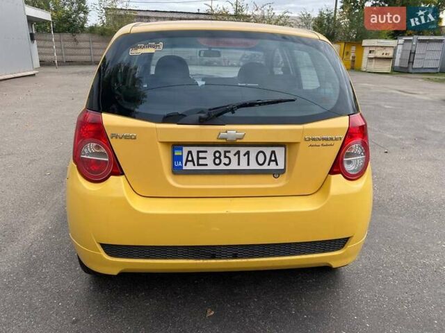 Желтый Шевроле Авео, объемом двигателя 1.2 л и пробегом 188 тыс. км за 3950 $, фото 1 на Automoto.ua