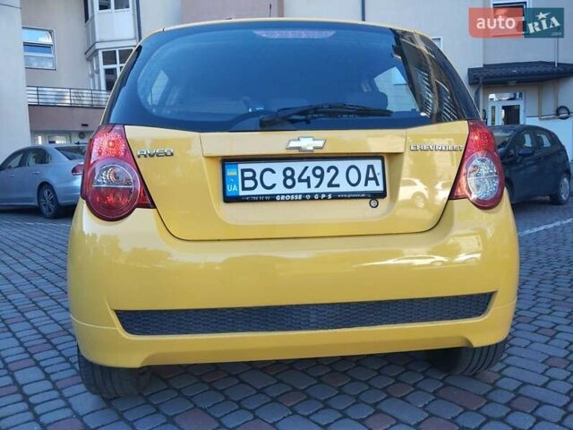 Желтый Шевроле Авео, объемом двигателя 1.21 л и пробегом 140 тыс. км за 3890 $, фото 15 на Automoto.ua
