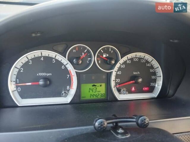 Желтый Шевроле Авео, объемом двигателя 1.21 л и пробегом 145 тыс. км за 4250 $, фото 21 на Automoto.ua