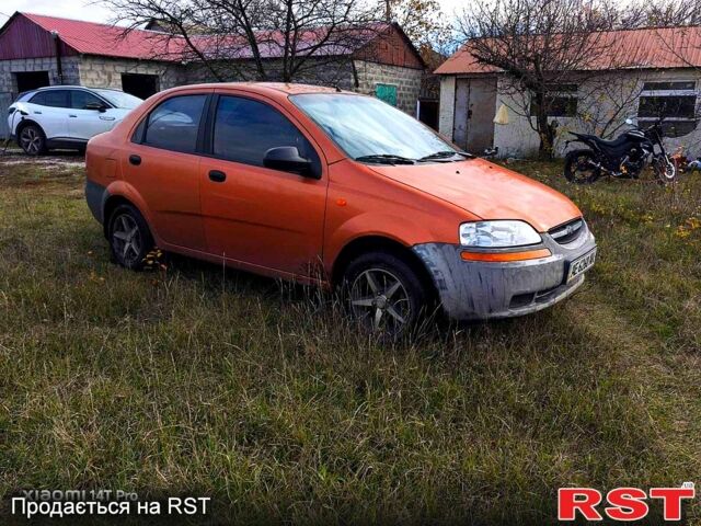 Желтый Шевроле Авео, объемом двигателя 1.5 л и пробегом 0 тыс. км за 2700 $, фото 5 на Automoto.ua