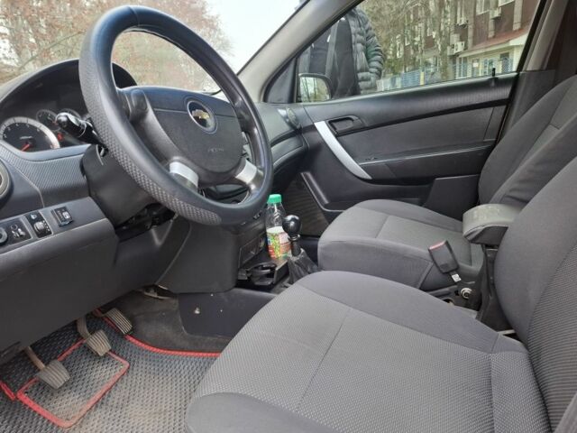 Жовтий Шевроле Авео, об'ємом двигуна 1.5 л та пробігом 200 тис. км за 3700 $, фото 4 на Automoto.ua