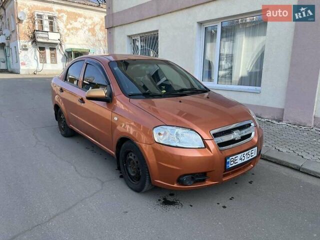 Желтый Шевроле Авео, объемом двигателя 1.5 л и пробегом 118 тыс. км за 4100 $, фото 5 на Automoto.ua