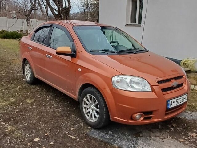 Желтый Шевроле Авео, объемом двигателя 1.6 л и пробегом 180 тыс. км за 3600 $, фото 1 на Automoto.ua