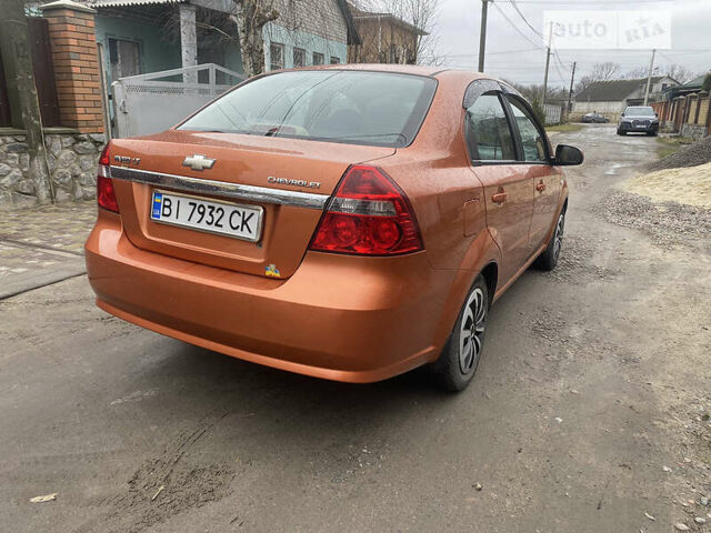 Желтый Шевроле Авео, объемом двигателя 1.6 л и пробегом 180 тыс. км за 4500 $, фото 7 на Automoto.ua