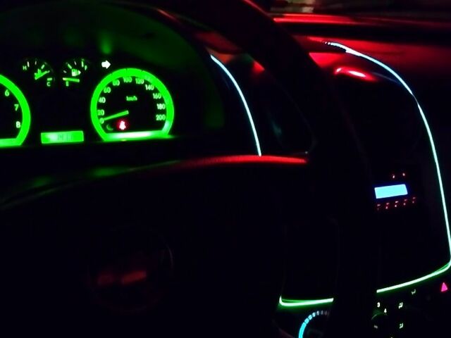 Желтый Шевроле Авео, объемом двигателя 1.6 л и пробегом 141 тыс. км за 4000 $, фото 2 на Automoto.ua