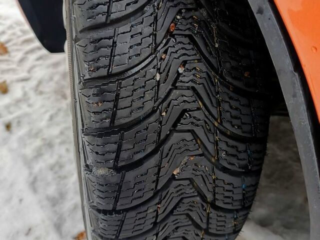 Желтый Шевроле Авео, объемом двигателя 1.6 л и пробегом 162 тыс. км за 4000 $, фото 10 на Automoto.ua