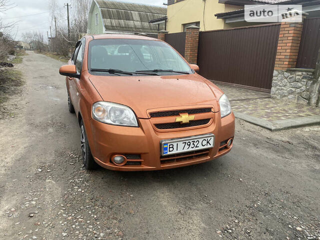 Жовтий Шевроле Авео, об'ємом двигуна 1.6 л та пробігом 180 тис. км за 4500 $, фото 6 на Automoto.ua