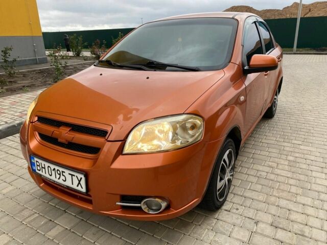 Жовтий Шевроле Авео, об'ємом двигуна 1.6 л та пробігом 308 тис. км за 2900 $, фото 2 на Automoto.ua