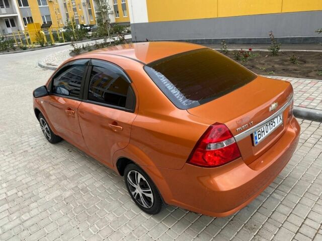 Жовтий Шевроле Авео, об'ємом двигуна 1.6 л та пробігом 308 тис. км за 2900 $, фото 9 на Automoto.ua