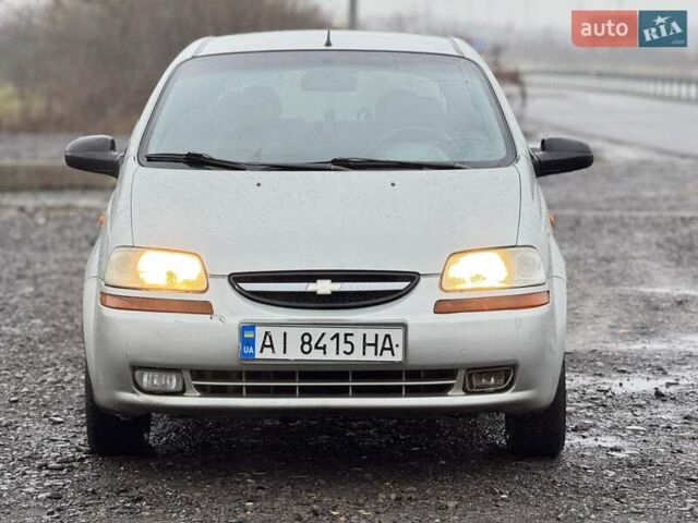 Сірий Шевроле Авео, об'ємом двигуна 1.15 л та пробігом 180 тис. км за 1350 $, фото 2 на Automoto.ua