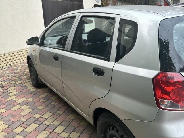 Серый Шевроле Авео, объемом двигателя 1.5 л и пробегом 200 тыс. км за 3200 $, фото 5 на Automoto.ua