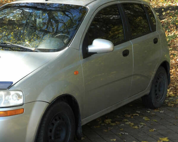 Сірий Шевроле Авео, об'ємом двигуна 1.5 л та пробігом 248 тис. км за 2900 $, фото 4 на Automoto.ua