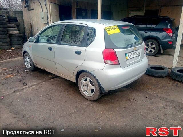 Серый Шевроле Авео, объемом двигателя 1.5 л и пробегом 300 тыс. км за 1200 $, фото 5 на Automoto.ua