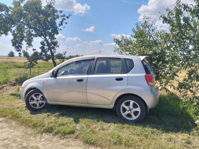 Серый Шевроле Авео, объемом двигателя 1.5 л и пробегом 240 тыс. км за 3100 $, фото 5 на Automoto.ua