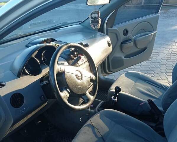 Сірий Шевроле Авео, об'ємом двигуна 1.5 л та пробігом 440 тис. км за 1750 $, фото 9 на Automoto.ua