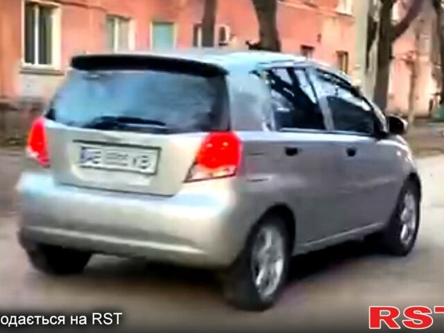 Серый Шевроле Авео, объемом двигателя 1.5 л и пробегом 290 тыс. км за 3350 $, фото 4 на Automoto.ua