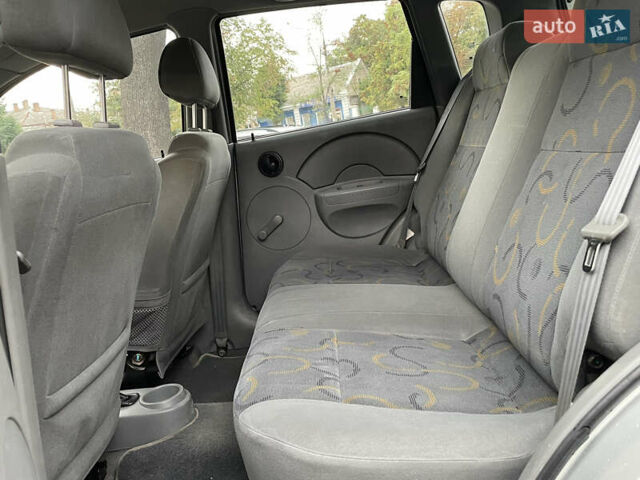 Серый Шевроле Авео, объемом двигателя 1.5 л и пробегом 259 тыс. км за 3499 $, фото 10 на Automoto.ua