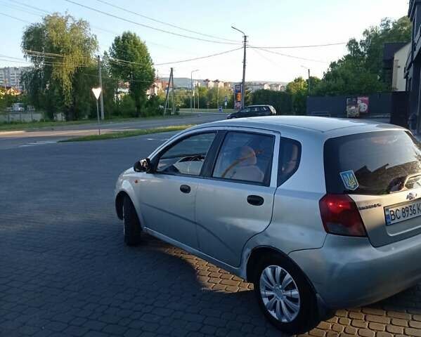 Серый Шевроле Авео, объемом двигателя 1.5 л и пробегом 445 тыс. км за 1600 $, фото 3 на Automoto.ua