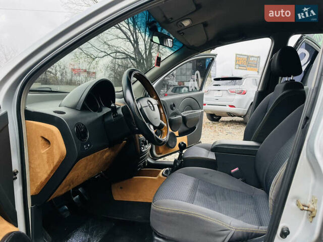 Сірий Шевроле Авео, об'ємом двигуна 1.5 л та пробігом 194 тис. км за 2900 $, фото 8 на Automoto.ua