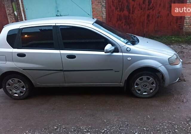 Сірий Шевроле Авео, об'ємом двигуна 1.15 л та пробігом 285 тис. км за 2750 $, фото 12 на Automoto.ua