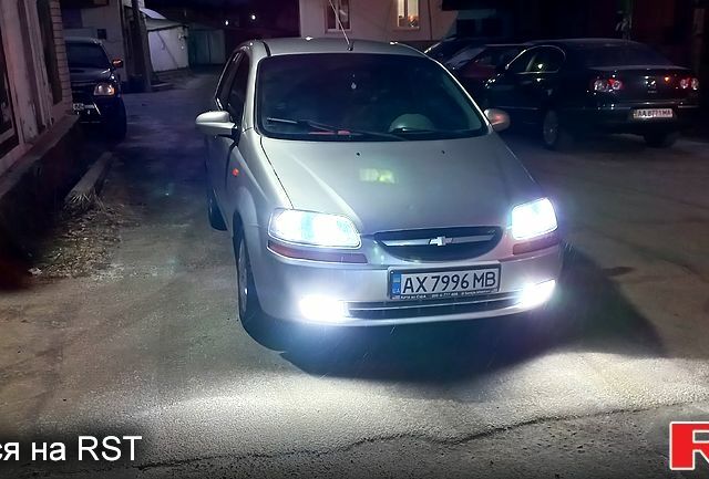 Сірий Шевроле Авео, об'ємом двигуна 1.5 л та пробігом 297 тис. км за 4300 $, фото 8 на Automoto.ua