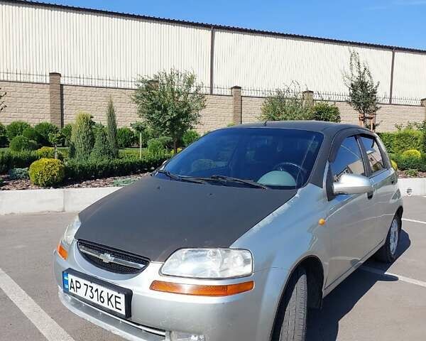 Серый Шевроле Авео, объемом двигателя 1.5 л и пробегом 201 тыс. км за 3200 $, фото 6 на Automoto.ua