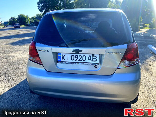 Сірий Шевроле Авео, об'ємом двигуна 1.5 л та пробігом 215 тис. км за 2350 $, фото 3 на Automoto.ua