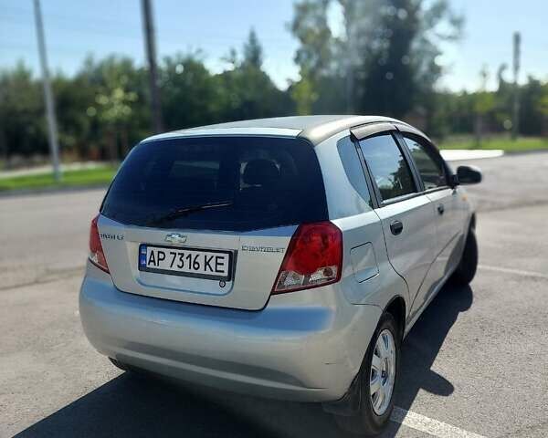 Серый Шевроле Авео, объемом двигателя 1.5 л и пробегом 201 тыс. км за 3200 $, фото 9 на Automoto.ua