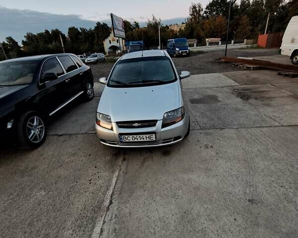 Серый Шевроле Авео, объемом двигателя 1.5 л и пробегом 217 тыс. км за 2800 $, фото 6 на Automoto.ua