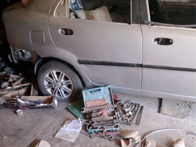 Серый Шевроле Авео, объемом двигателя 0 л и пробегом 170 тыс. км за 1800 $, фото 1 на Automoto.ua