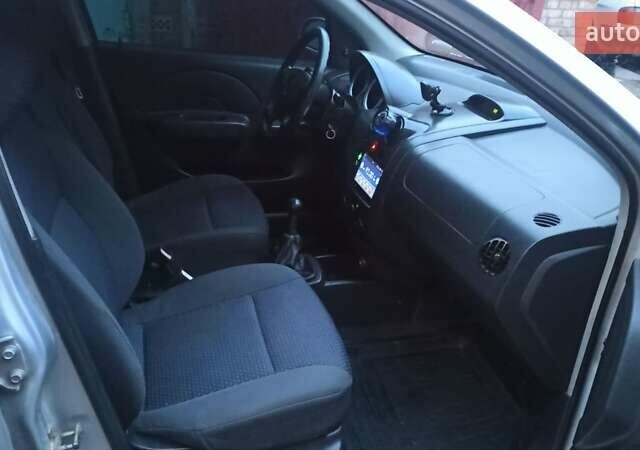Сірий Шевроле Авео, об'ємом двигуна 1.15 л та пробігом 285 тис. км за 2750 $, фото 34 на Automoto.ua