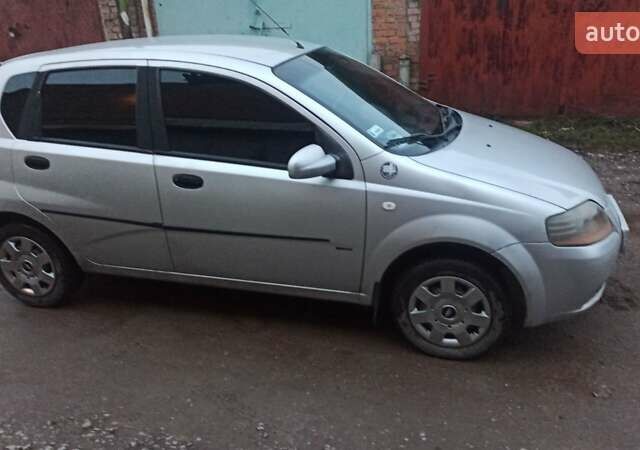 Сірий Шевроле Авео, об'ємом двигуна 1.15 л та пробігом 285 тис. км за 2750 $, фото 15 на Automoto.ua