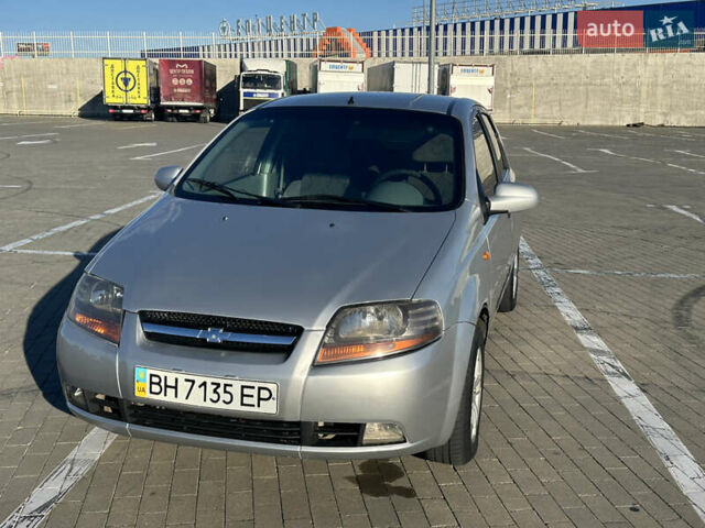 Серый Шевроле Авео, объемом двигателя 1.5 л и пробегом 244 тыс. км за 2600 $, фото 9 на Automoto.ua