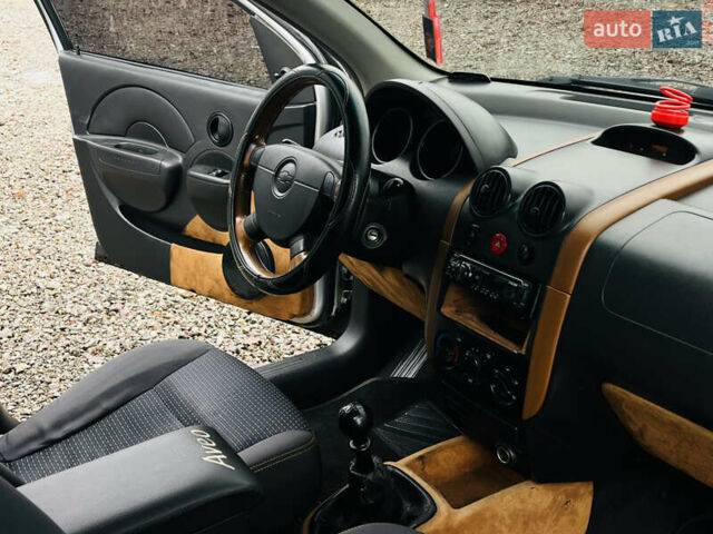 Сірий Шевроле Авео, об'ємом двигуна 1.5 л та пробігом 194 тис. км за 2900 $, фото 19 на Automoto.ua