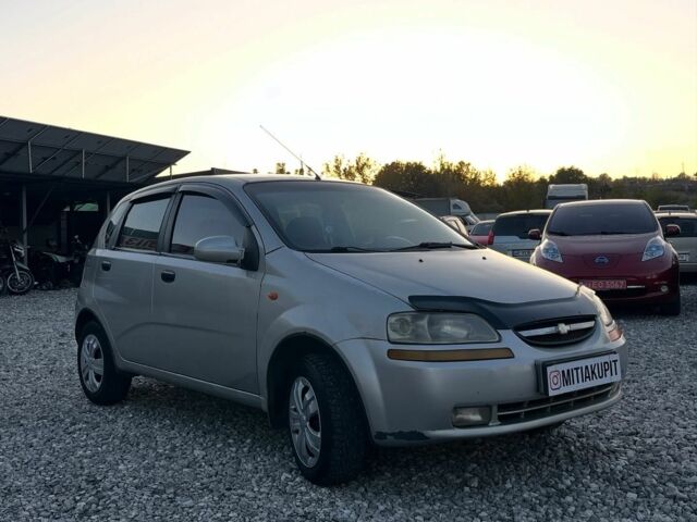 Серый Шевроле Авео, объемом двигателя 0 л и пробегом 200 тыс. км за 2300 $, фото 2 на Automoto.ua