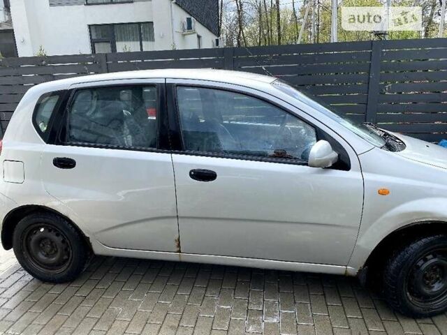 Серый Шевроле Авео, объемом двигателя 1.5 л и пробегом 140 тыс. км за 3000 $, фото 6 на Automoto.ua