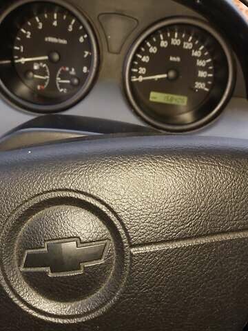 Серый Шевроле Авео, объемом двигателя 1.5 л и пробегом 159 тыс. км за 2700 $, фото 6 на Automoto.ua