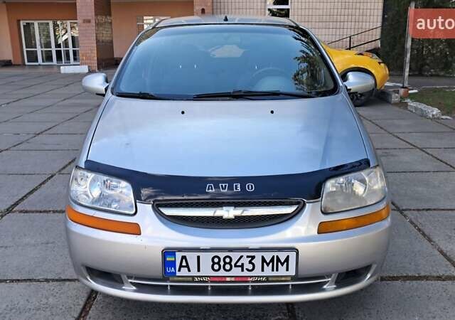 Серый Шевроле Авео, объемом двигателя 1.5 л и пробегом 265 тыс. км за 2700 $, фото 1 на Automoto.ua
