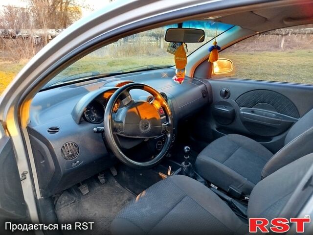 Серый Шевроле Авео, объемом двигателя 1.5 л и пробегом 0 тыс. км за 2400 $, фото 2 на Automoto.ua