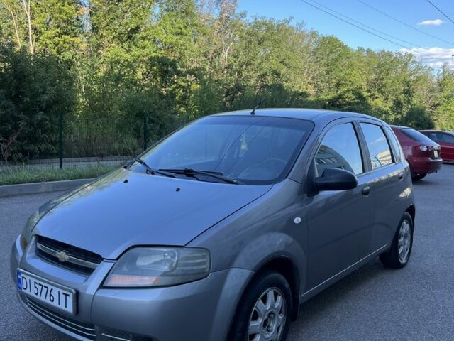 Серый Шевроле Авео, объемом двигателя 1.5 л и пробегом 277 тыс. км за 2600 $, фото 12 на Automoto.ua