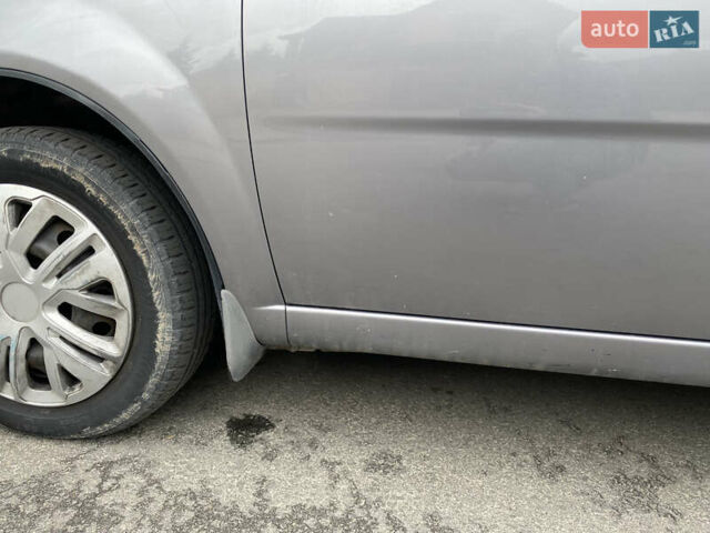 Серый Шевроле Авео, объемом двигателя 1.5 л и пробегом 137 тыс. км за 4200 $, фото 17 на Automoto.ua