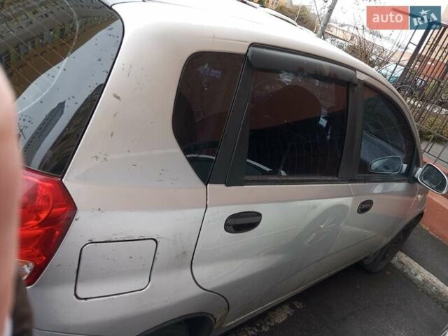 Серый Шевроле Авео, объемом двигателя 1.5 л и пробегом 198 тыс. км за 1300 $, фото 1 на Automoto.ua