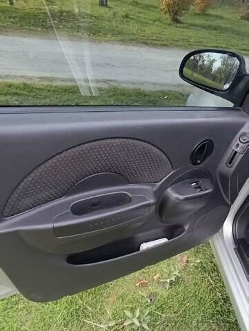 Серый Шевроле Авео, объемом двигателя 1.5 л и пробегом 226 тыс. км за 2999 $, фото 18 на Automoto.ua