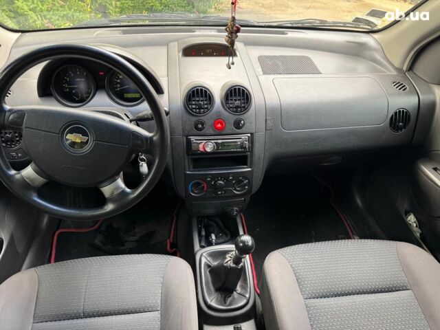 Серый Шевроле Авео, объемом двигателя 1.5 л и пробегом 168 тыс. км за 3390 $, фото 14 на Automoto.ua