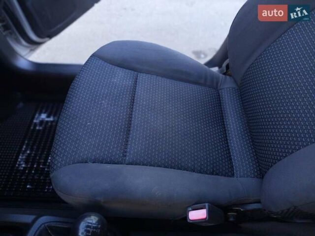 Сірий Шевроле Авео, об'ємом двигуна 1.5 л та пробігом 140 тис. км за 3200 $, фото 15 на Automoto.ua