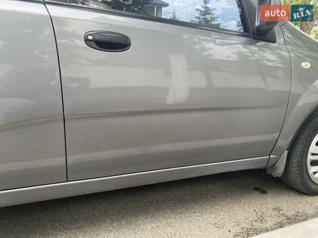 Серый Шевроле Авео, объемом двигателя 1.5 л и пробегом 137 тыс. км за 4200 $, фото 19 на Automoto.ua