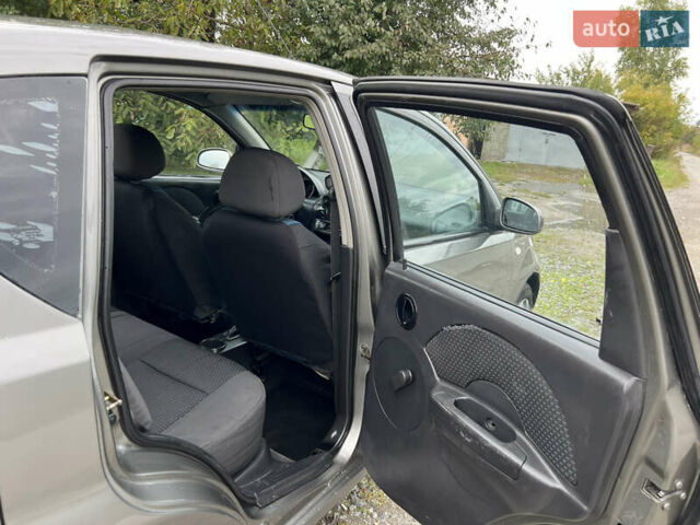 Серый Шевроле Авео, объемом двигателя 1.5 л и пробегом 225 тыс. км за 2850 $, фото 15 на Automoto.ua